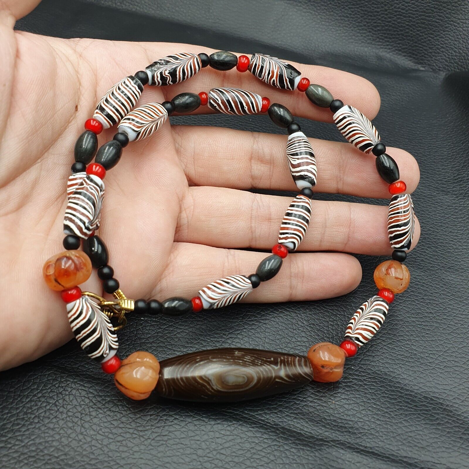 Indo Tibetan Himalayan Agate and Glass beads necklace YMN3