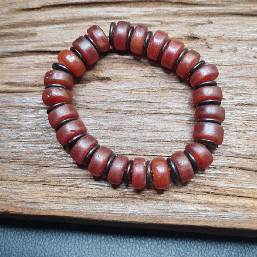 Amazing Antique Carnelian Red Agate 12mm Beads Bracelet BRGT-3