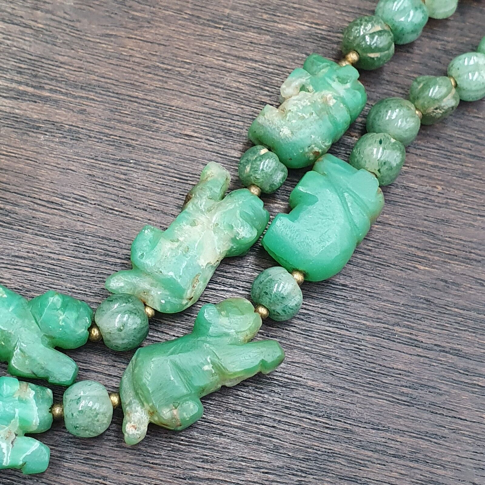 Vintage Chinese Tibetan Jade Carving jade Animals Melon Shape Necklaces