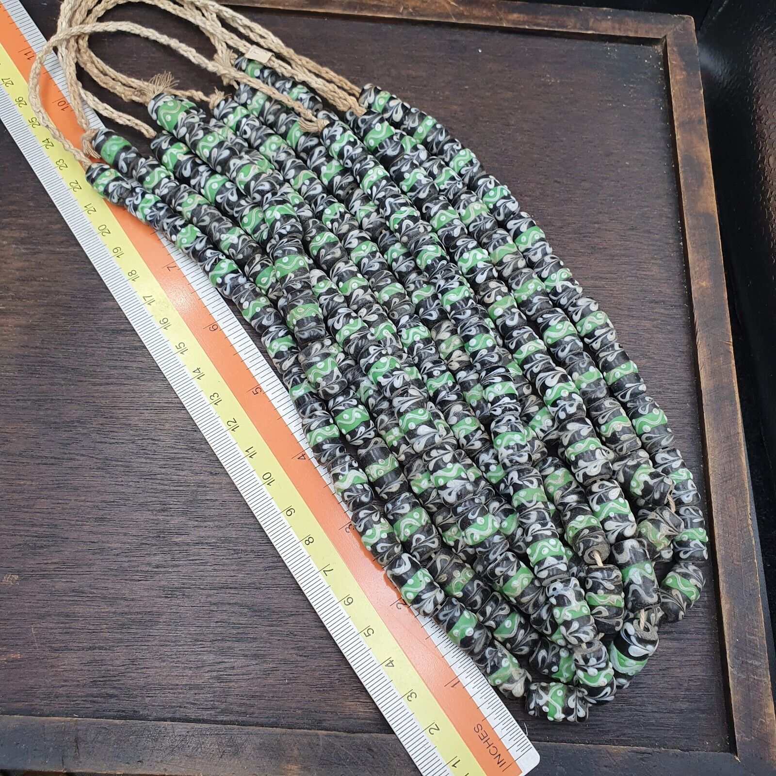 Vintage Green Floral Fancy Multicolor GLASS beads necklace 16x9mm