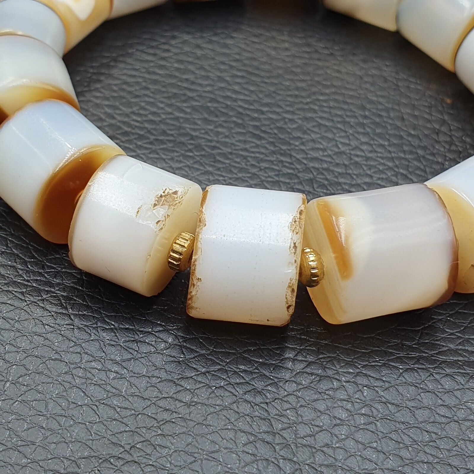 Antique Middle Eastern White Agate Beads Bracelet AGT-3