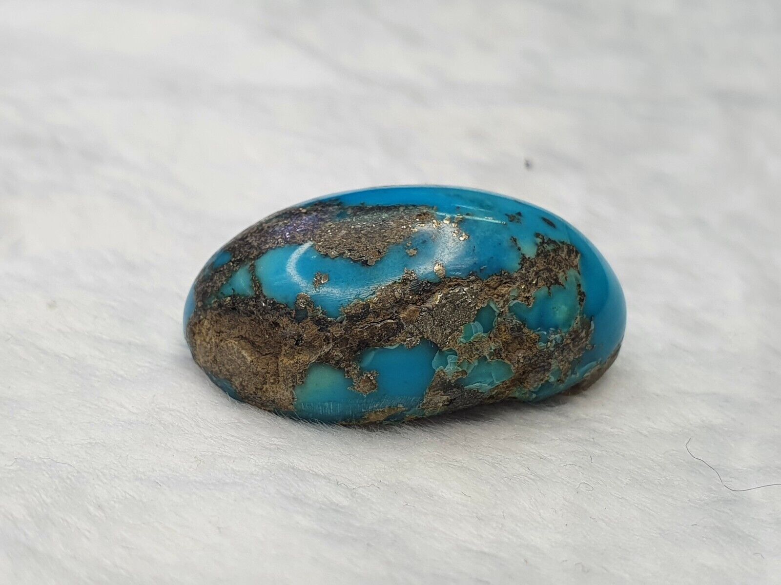 One Oval Shape Genuine Natural Turquoise with Cabochon 46 cts