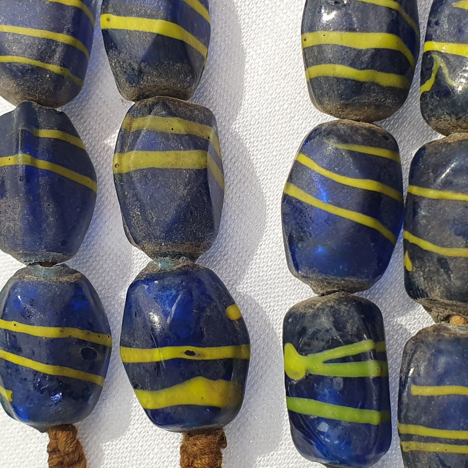 Vintage BEAUTIFUL OLD AFRICAN yellow Stripes Blue GLASS ANTIQUE BEADS 20x12MM