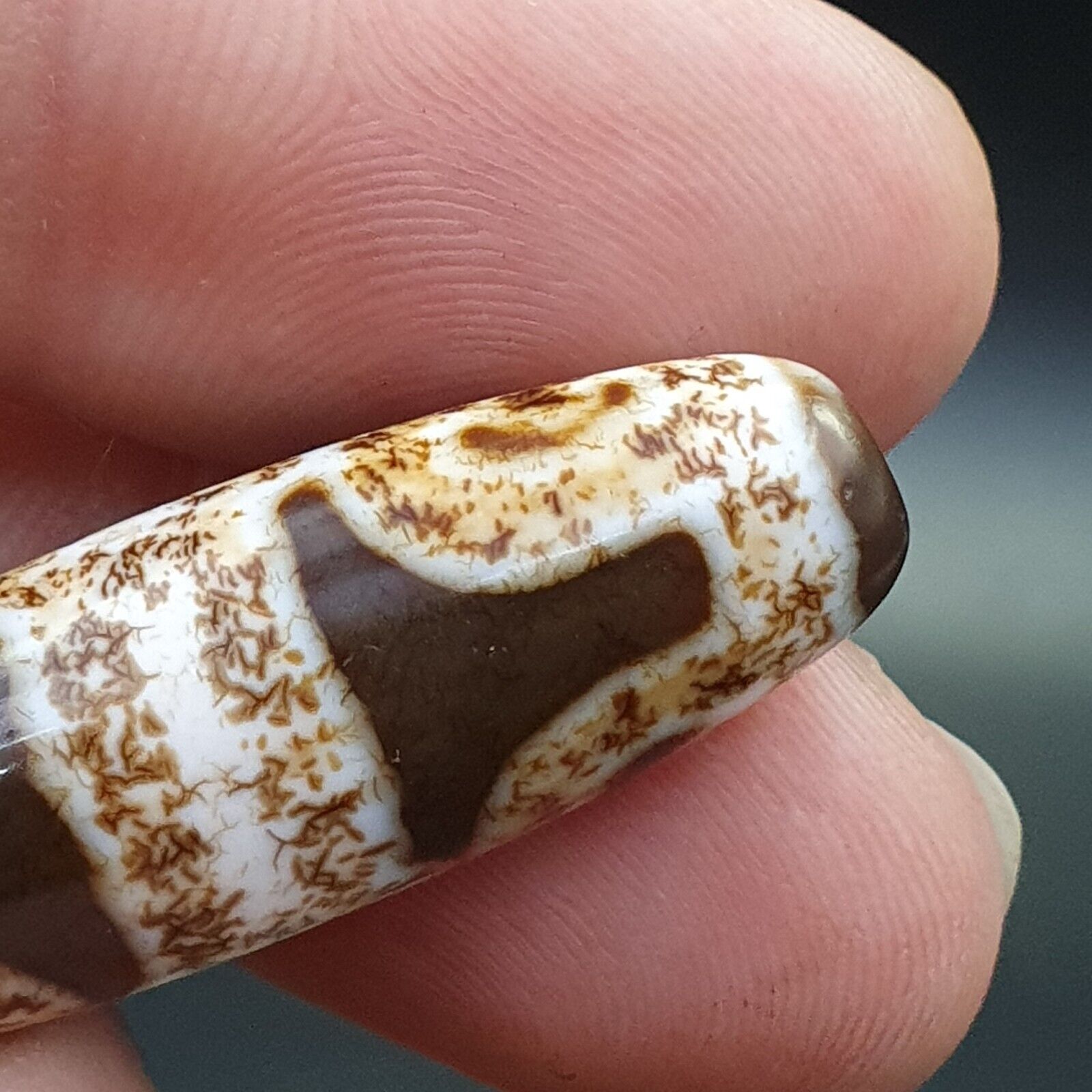 Rare Collectible Tibetan Rusted Eyes Agate stone Dzi Bead Amulet BD-25-2