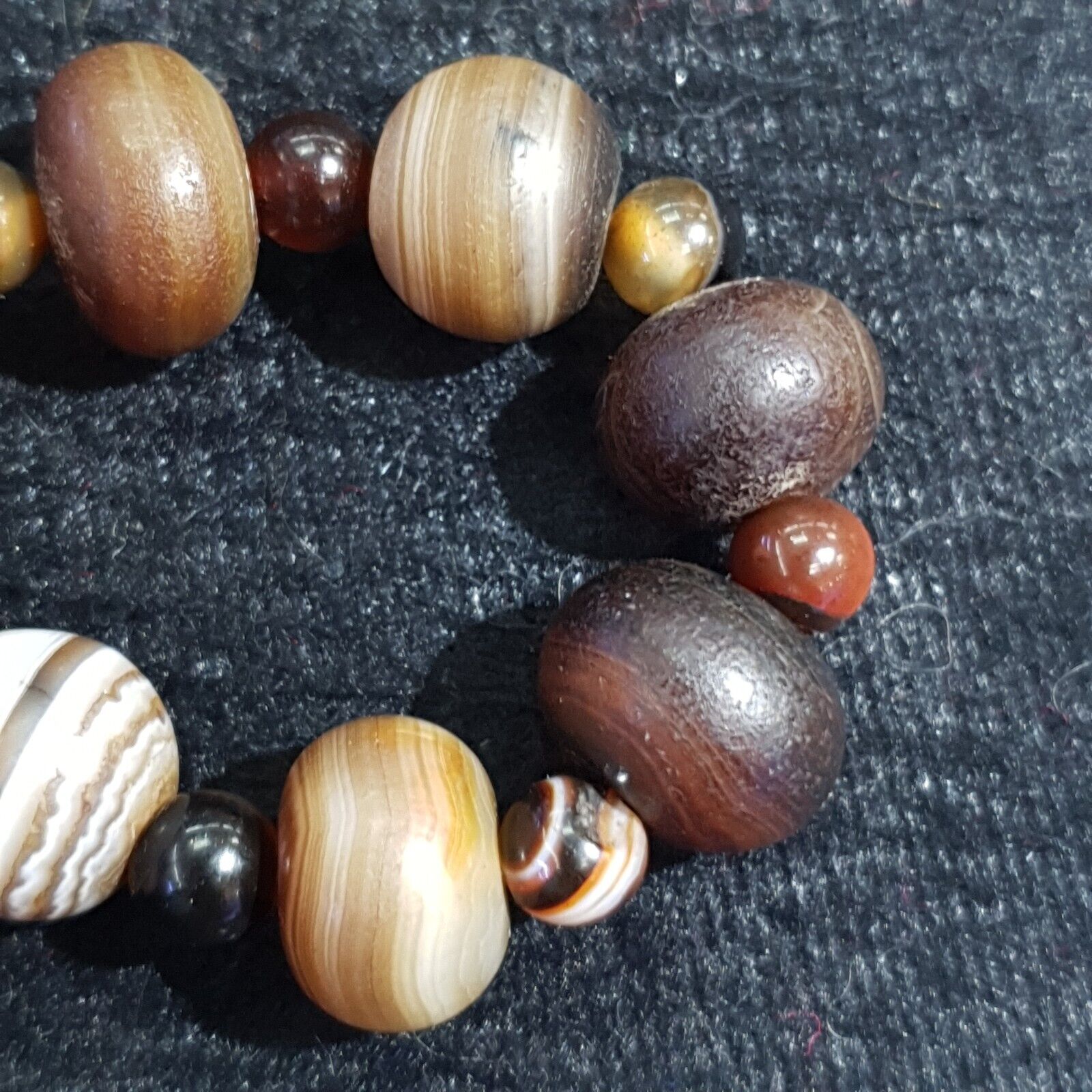 Antique Agate Beads, Beaded Bracelet Amulet 14 Beads