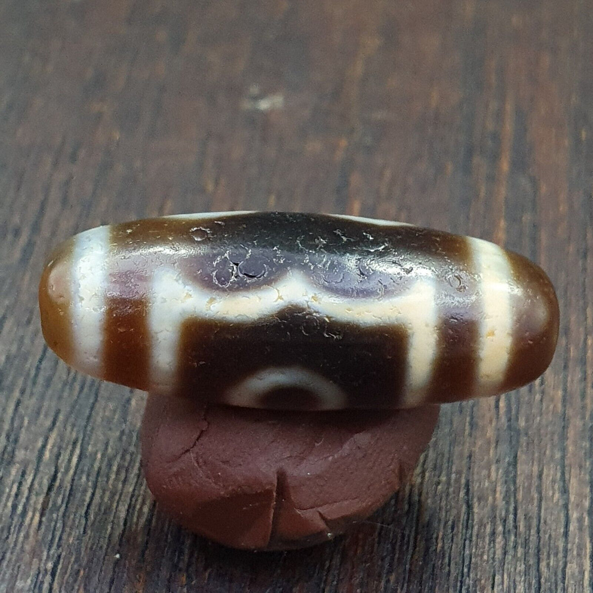 High Quality Antique Tibetan 2 Eyes Agate stone Dzi Bead Amulet HQ-8-1