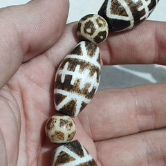 Lot 14 South Asian Old Pumtek pyu beads petrified Wood Stone beads Bracelet