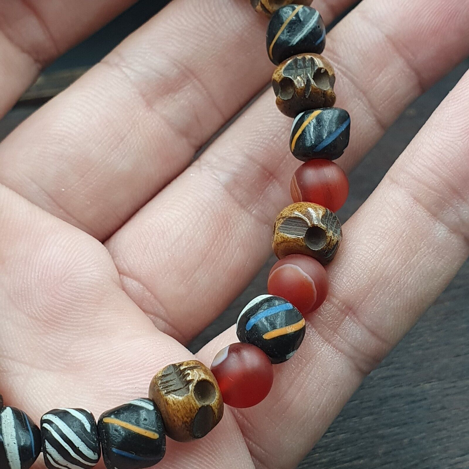 Antique Old Yemeni Agate Natural Rare pattern Banded Agate Bead Bracelet