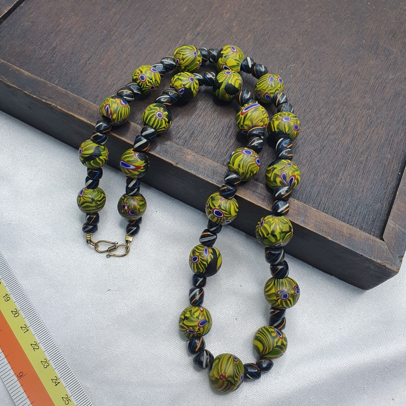 Vintage Roman Style Green Gabri Eyes Glass Beads Necklace