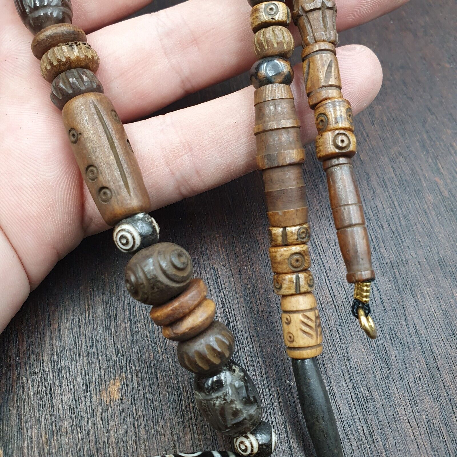 24 eyes Tibetan Himalayan bead old amulet Agate with carving Yak Bone Necklace