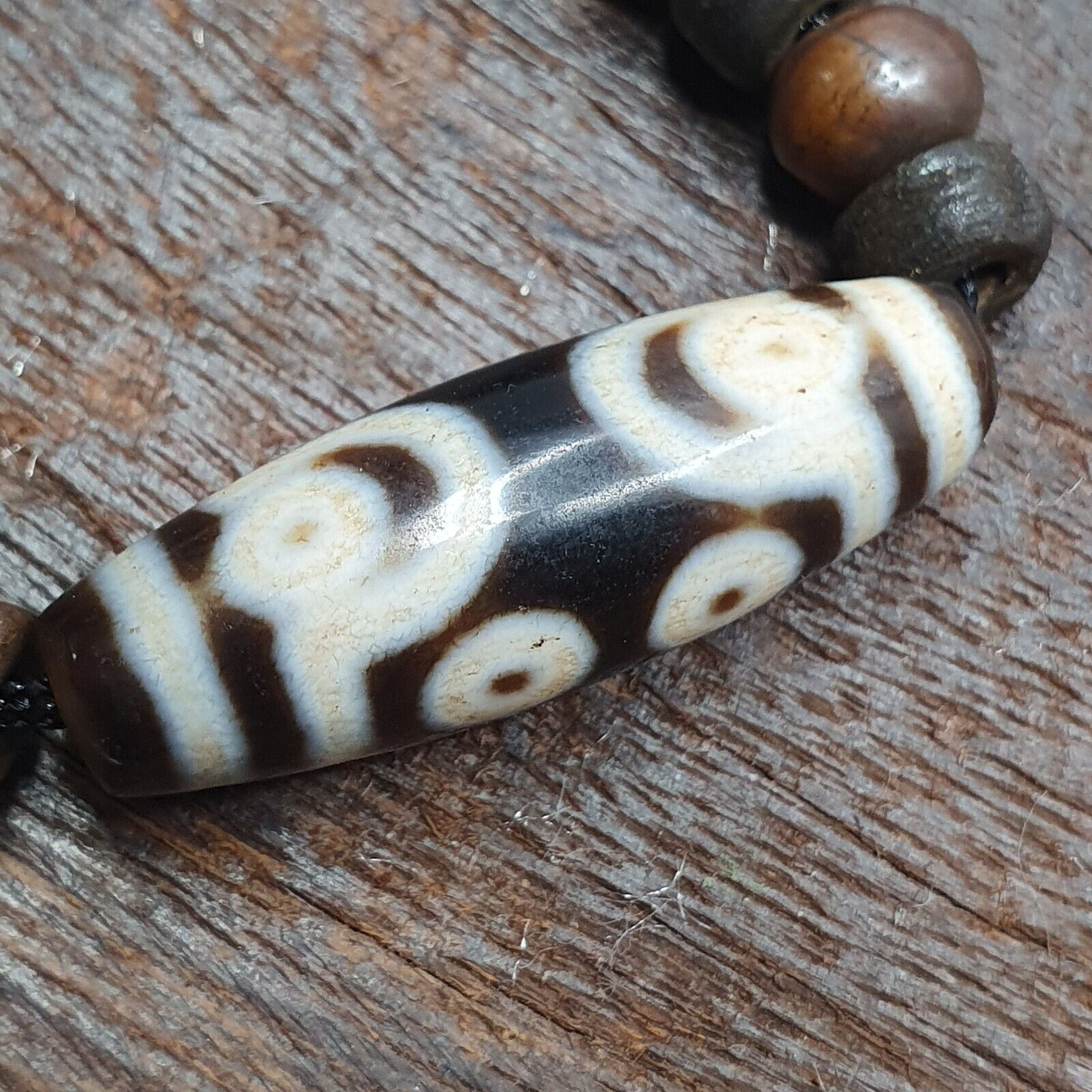 7 eyes Tibetan old Agate amulet with carving Yak Bone Beads Necklace
