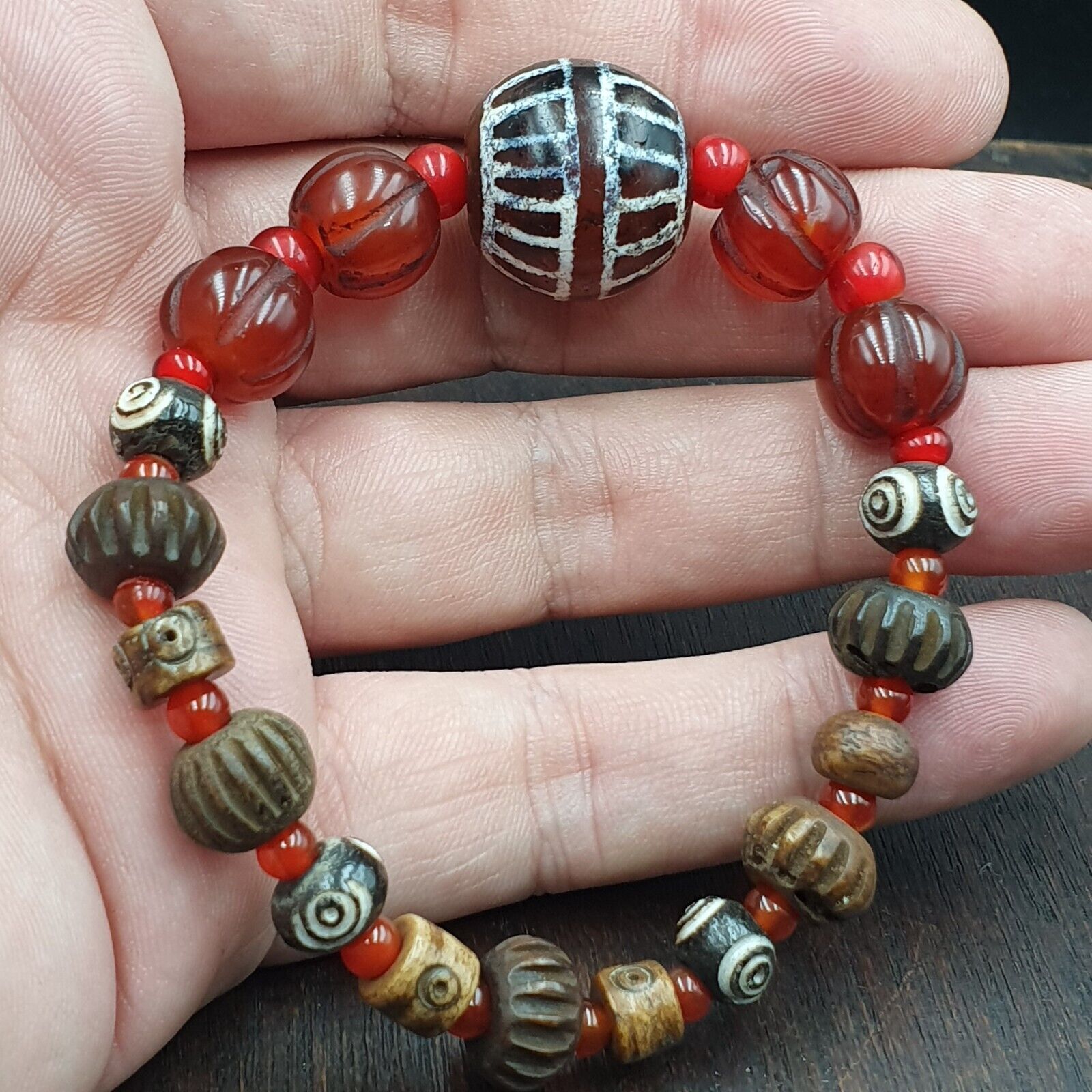 ETC-AGT Antique Tibetan Etched Agate Bead Decorated Carnelian Beads Bracelet